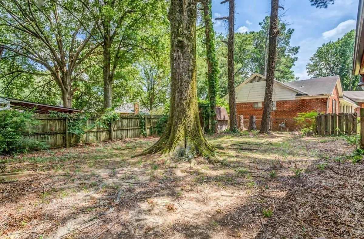 Willa Near Dining & Shopping-Tranquility On Tulip Tree Memphis 0*,